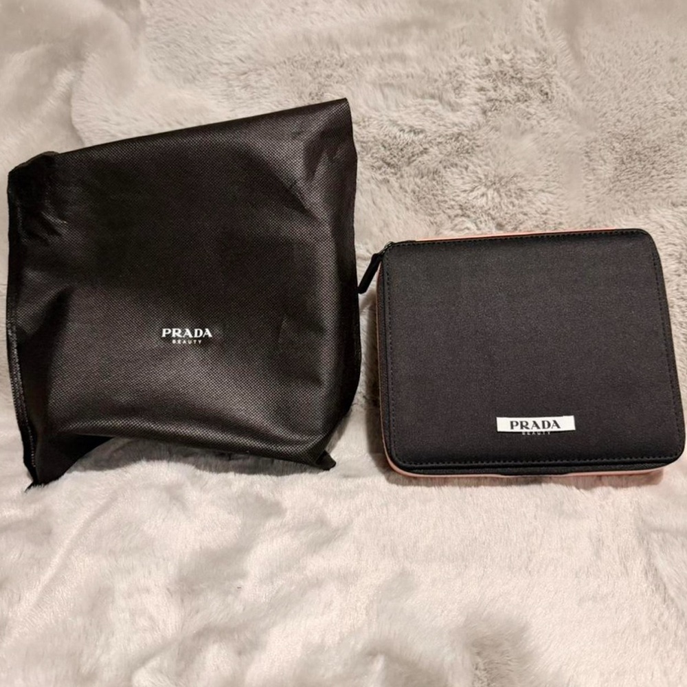 Prada Beauty✨🖤🧡 Black and Peach Cosmetic Bag Set